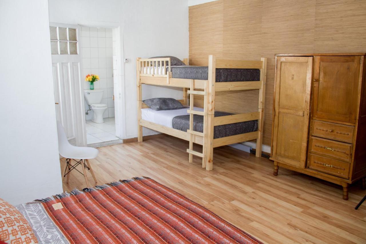 Albergue Casa Mondrian